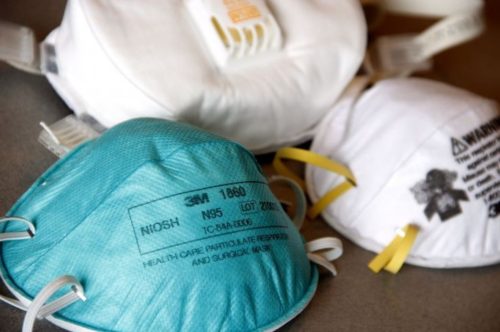 Respirátor FFP3 skladem | Přehled e-shopů dle dostupnosti a třídy